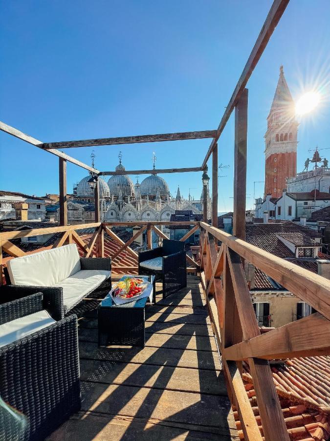 Ai Savi Di Venezia *