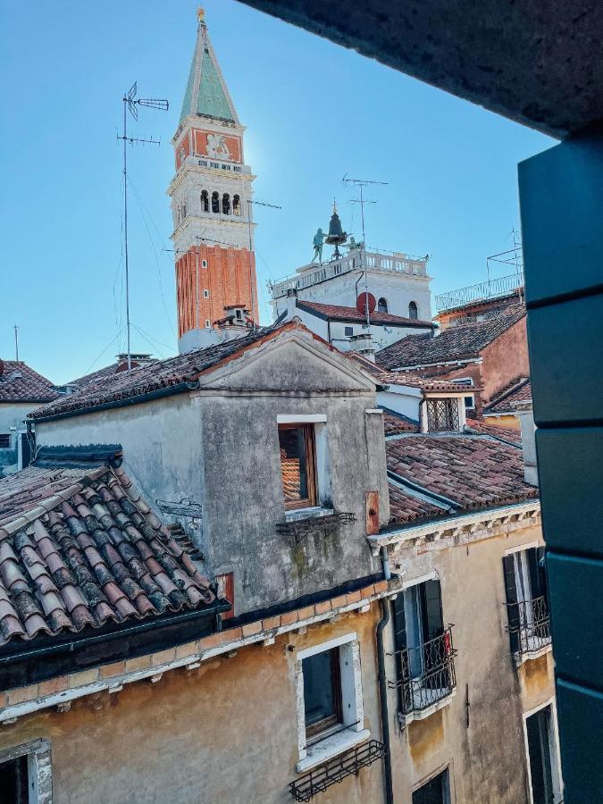 Ai Savi Di Venezia